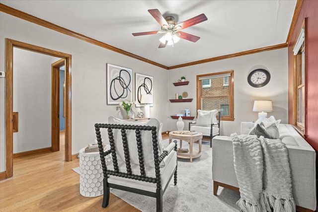 2380 N 115th STREET, Wauwatosa, WI 53226