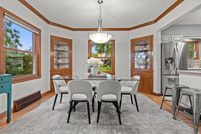 2380 N 115th STREET, Wauwatosa, WI 53226