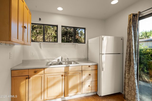 66 DOODLEBUG Road, Sedona, AZ 86336