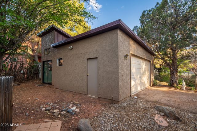 66 DOODLEBUG Road, Sedona, AZ 86336