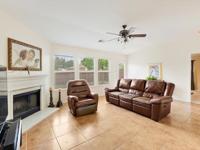 2108 Aster Trail, Forney, TX 75126