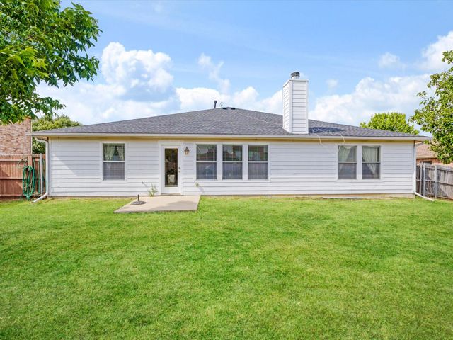 2108 Aster Trail, Forney, TX 75126