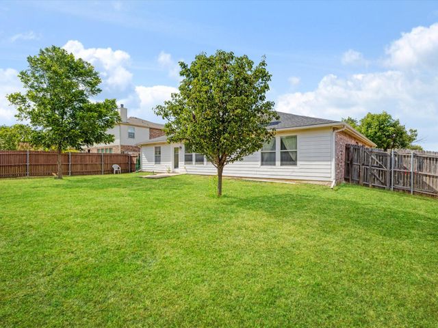 2108 Aster Trail, Forney, TX 75126