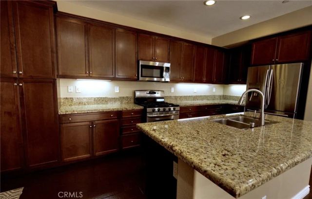 6400 Marbella, Eastvale, CA 91752
