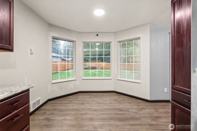 140 E Timberlake Drive, Shelton, WA 98584