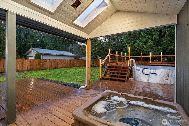 140 E Timberlake Drive, Shelton, WA 98584