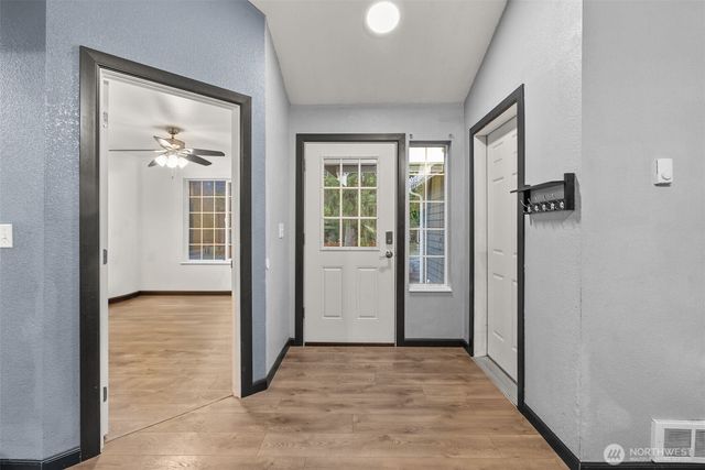 140 E Timberlake Drive, Shelton, WA 98584