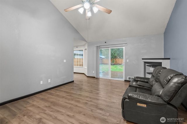 140 E Timberlake Drive, Shelton, WA 98584