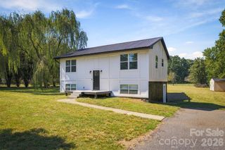 2646 Icard Rhodhiss Road, Connelly Springs, NC 28612