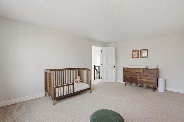 296 Meiggs Backus Rd, Sandwich, MA 02563