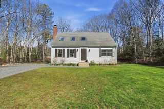296 Meiggs Backus Rd, Sandwich, MA 02563