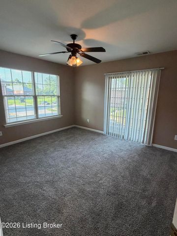 7817 Pleasure Walk Cir, Louisville, KY 40258