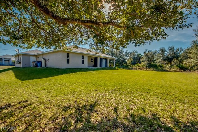 1417 Acacia AVE, Lehigh Acres, FL 33972