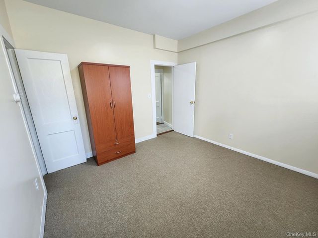 148 Pascack Road N 4, Spring Valley, NY 10977