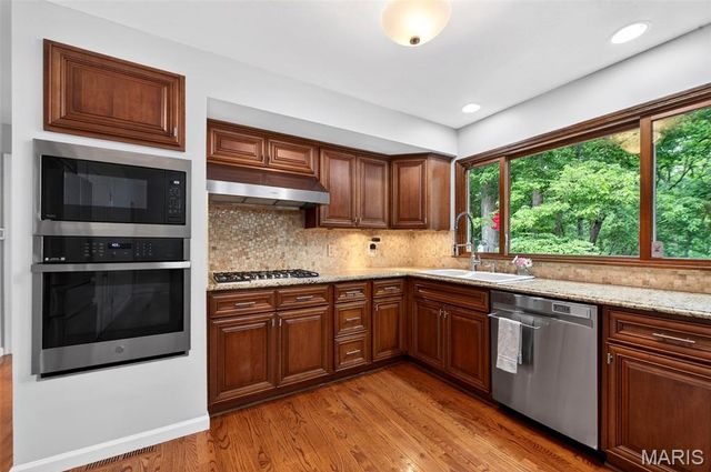 1842 Newburyport Road, Chesterfield, MO 63005