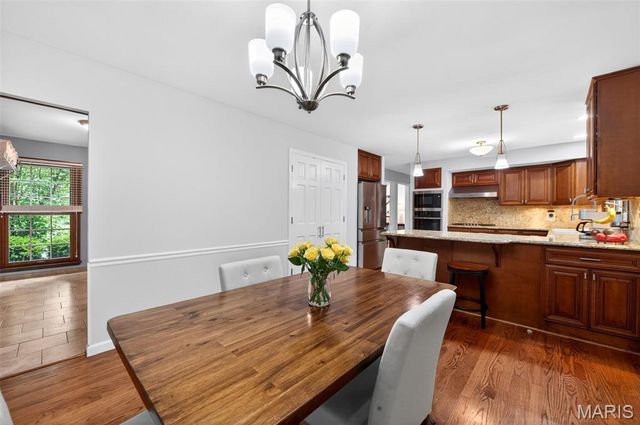 1842 Newburyport Road, Chesterfield, MO 63005