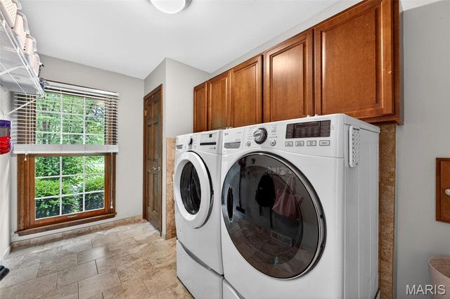 1842 Newburyport Road, Chesterfield, MO 63005