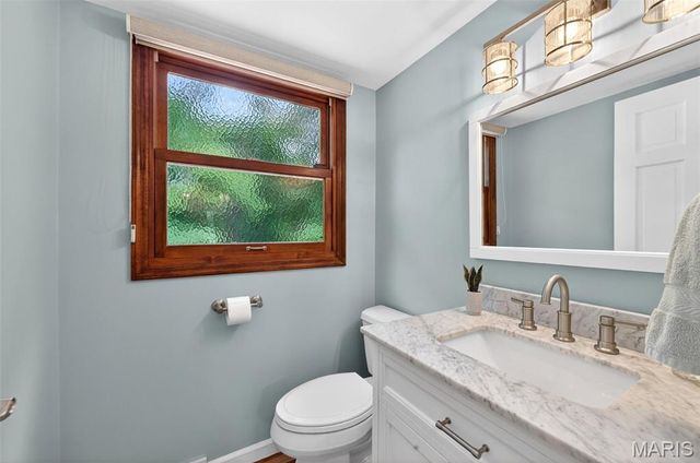 1842 Newburyport Road, Chesterfield, MO 63005