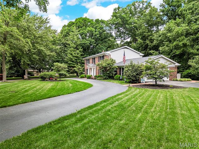 1842 Newburyport Road, Chesterfield, MO 63005