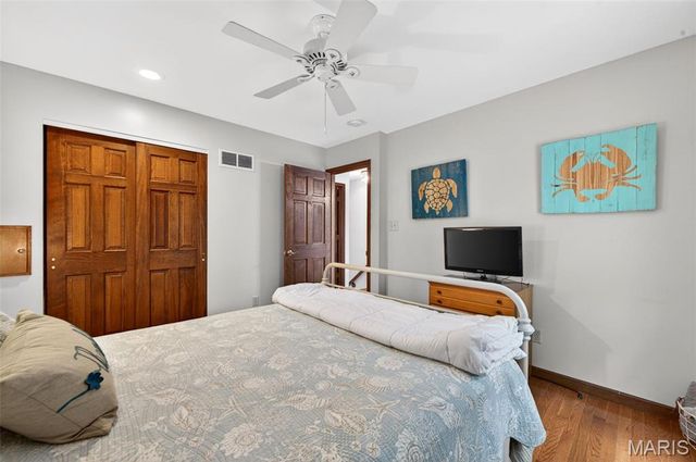1842 Newburyport Road, Chesterfield, MO 63005