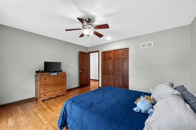 1842 Newburyport Road, Chesterfield, MO 63005