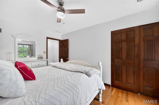 1842 Newburyport Road, Chesterfield, MO 63005