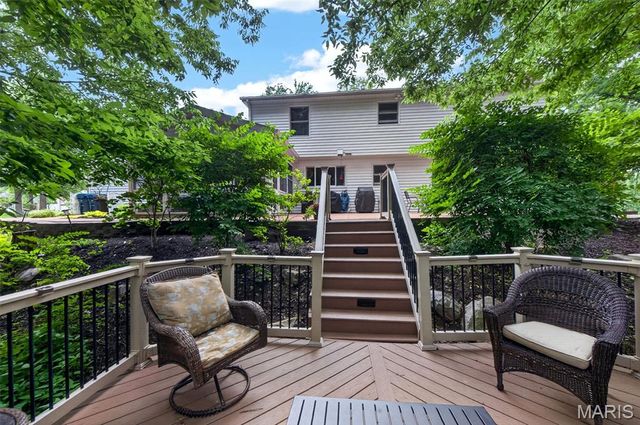 1842 Newburyport Road, Chesterfield, MO 63005