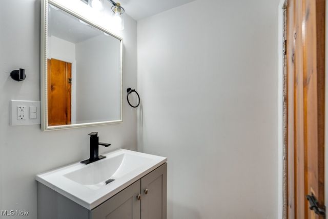 4237 Verona Road, South Euclid, OH 44121