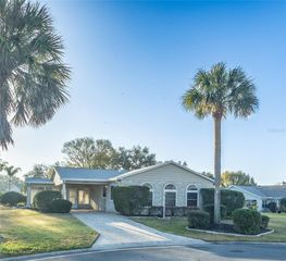 1204 MARIA COURT, Lady Lake, FL 32159