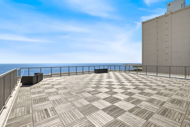 5757 N Sheridan Road 19B, Chicago, IL 60660