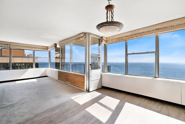 5757 N Sheridan Road 19B, Chicago, IL 60660