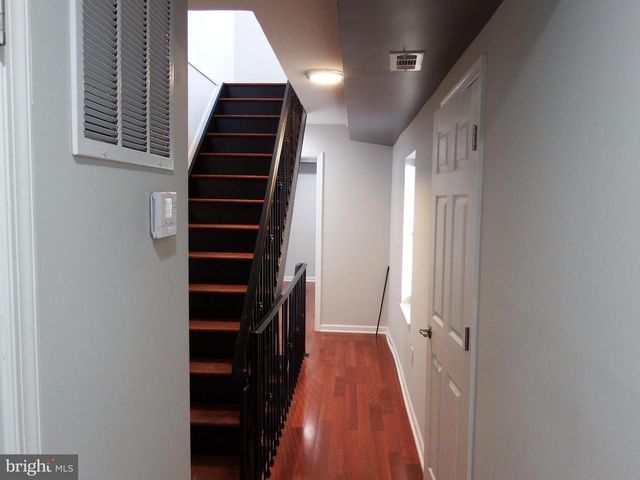 924 S ROBINSON STREET, Baltimore, MD 21224