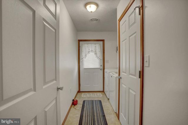 139 CENTRAL WAY, Shippensburg, PA 17257