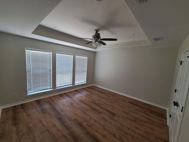 1921 Woodbend Dr, Corpus Christi, TX 78412