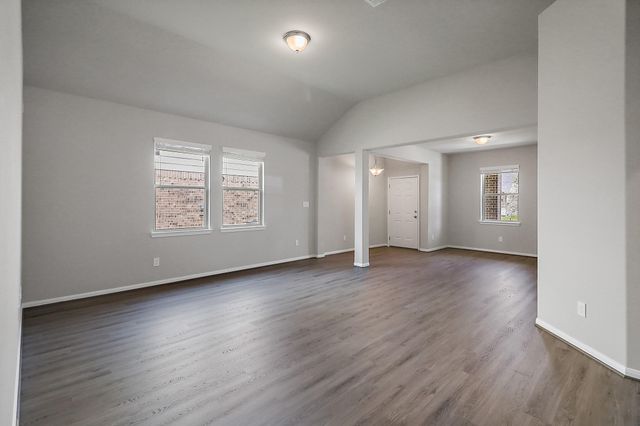 8431 Moonlight Bay Circle, Baytown, TX 77523