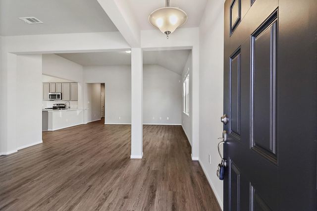 8431 Moonlight Bay Circle, Baytown, TX 77523