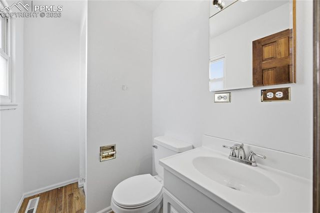 6729 Nokomis Circle, Colorado Springs, CO 80915