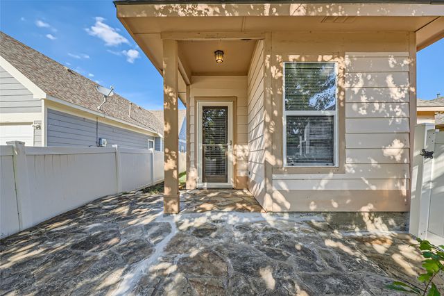 1421 Cherokee Rose Trail, Savannah, TX 76227