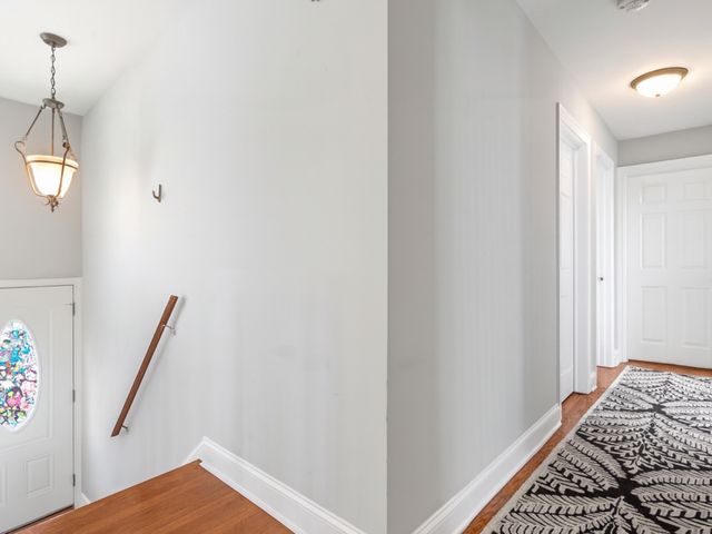 9140 Sycamore Drive, Hickory Hills, IL 60457