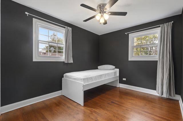 9140 Sycamore Drive, Hickory Hills, IL 60457