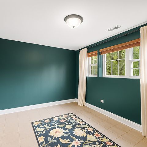 9140 Sycamore Drive, Hickory Hills, IL 60457