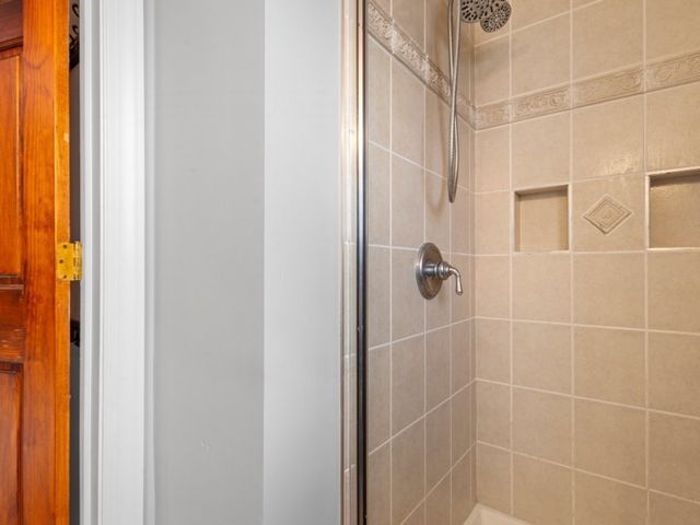 9140 Sycamore Drive, Hickory Hills, IL 60457