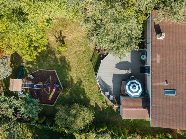 9140 Sycamore Drive, Hickory Hills, IL 60457