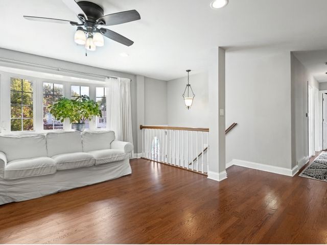 9140 Sycamore Drive, Hickory Hills, IL 60457