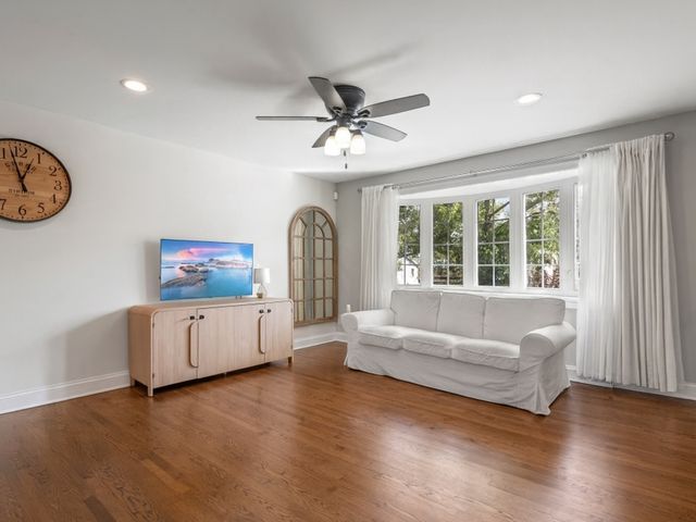 9140 Sycamore Drive, Hickory Hills, IL 60457