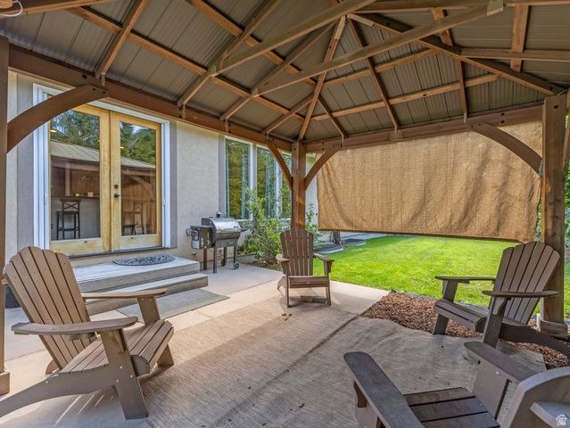 2093 E 9510 S, Sandy, UT 84092