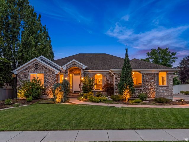 2093 E 9510 S, Sandy, UT 84092