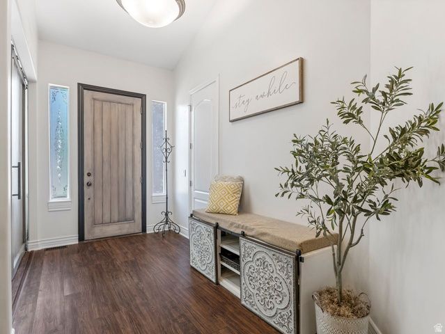 2093 E 9510 S, Sandy, UT 84092