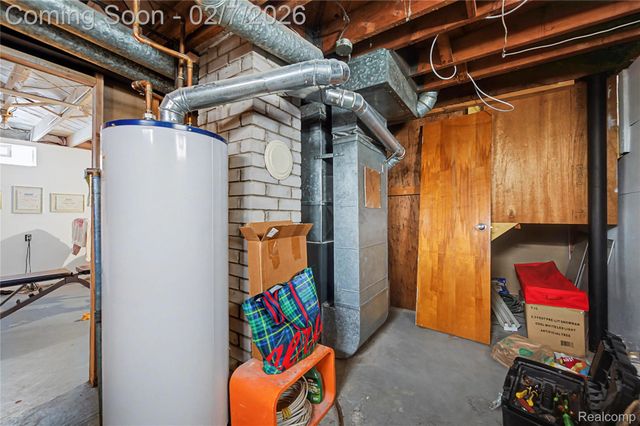 125 Tecumseh Street, Clawson, MI 48017