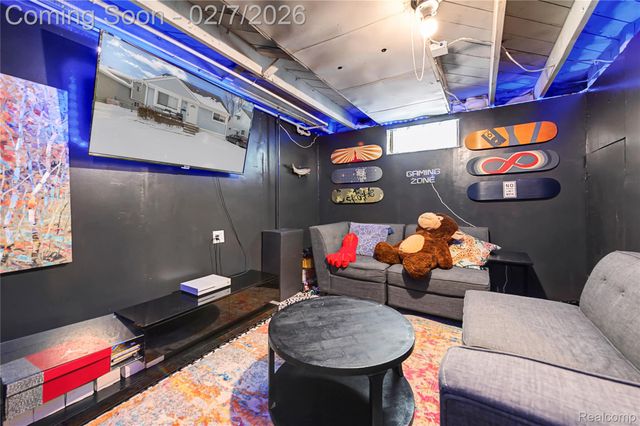 125 Tecumseh Street, Clawson, MI 48017